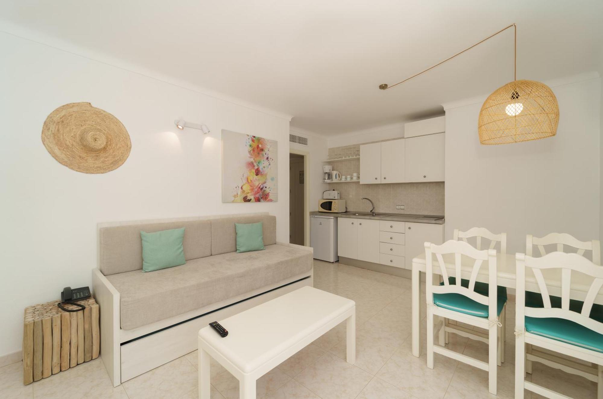 Apartaments Andreas Colonia de Sant Jordi Εξωτερικό φωτογραφία